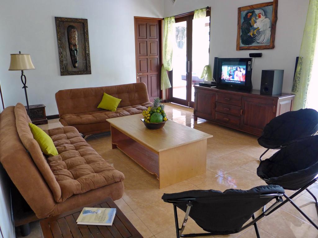Villa Stella Garden Senggigi Eksteriør billede
