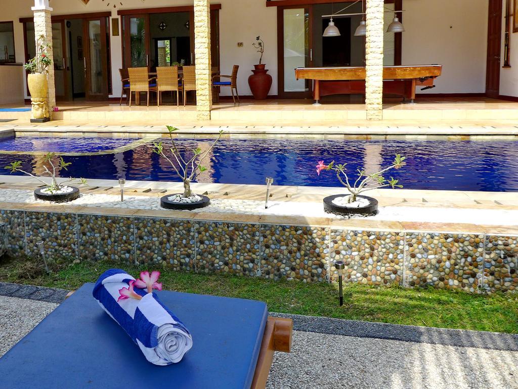 Villa Stella Garden Senggigi Eksteriør billede