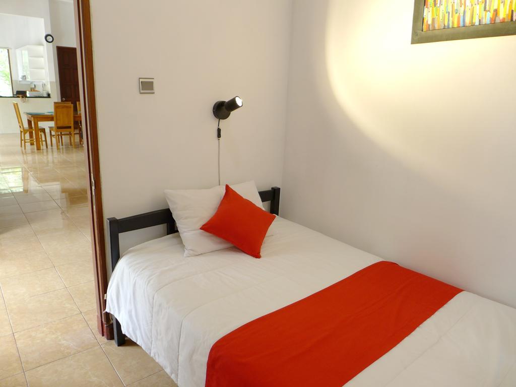Villa Stella Garden Senggigi Eksteriør billede